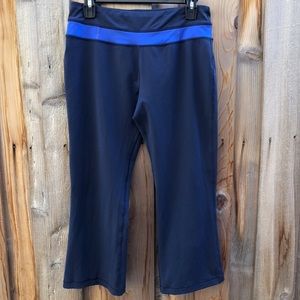 Calvin Klein Performance Capri Pants size Medium